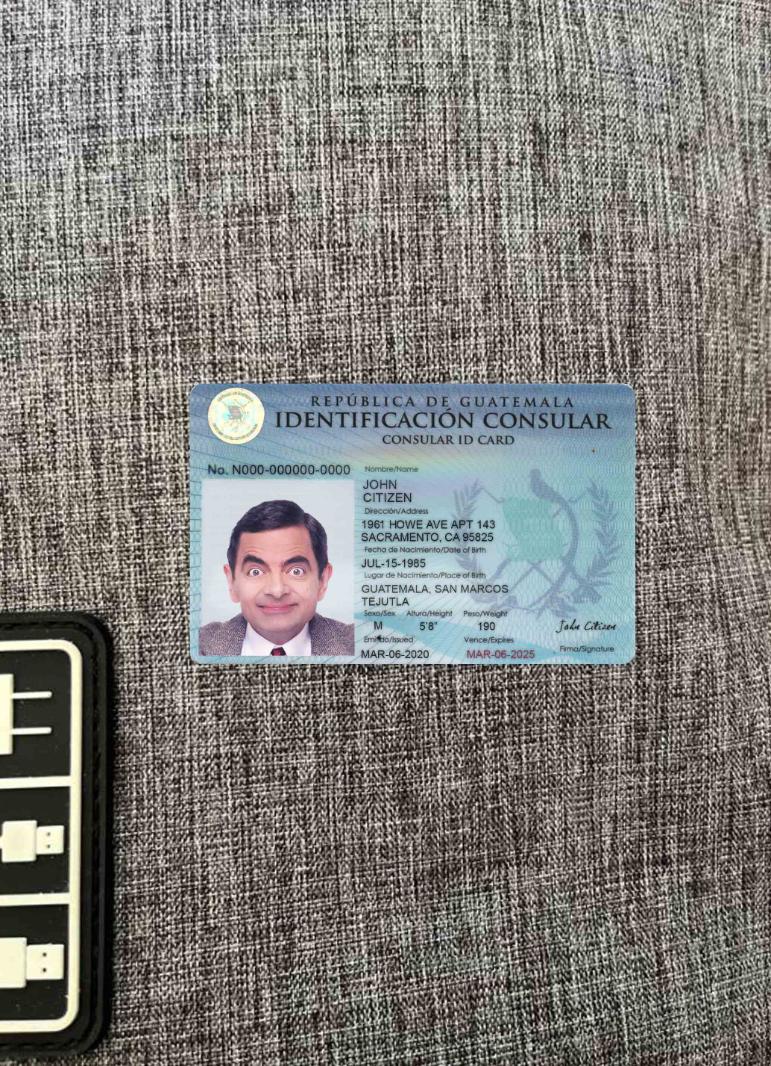 Guatemala consular ID card photolook FRONT PSD template
